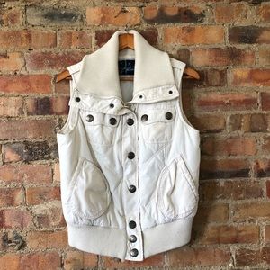 BB Dakota Vest